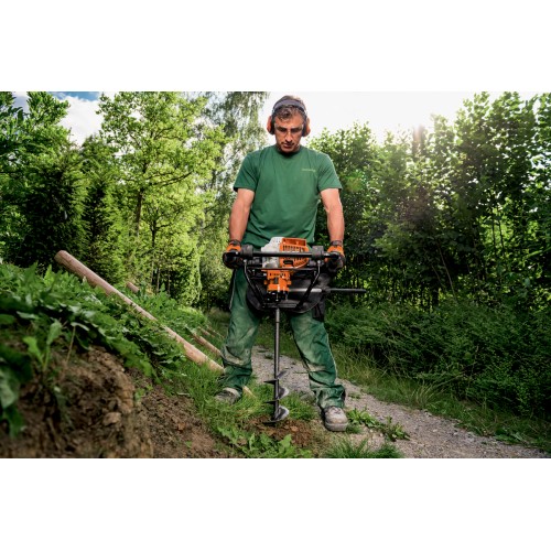 Benzininis žemės grąžtas STIHL BT 130